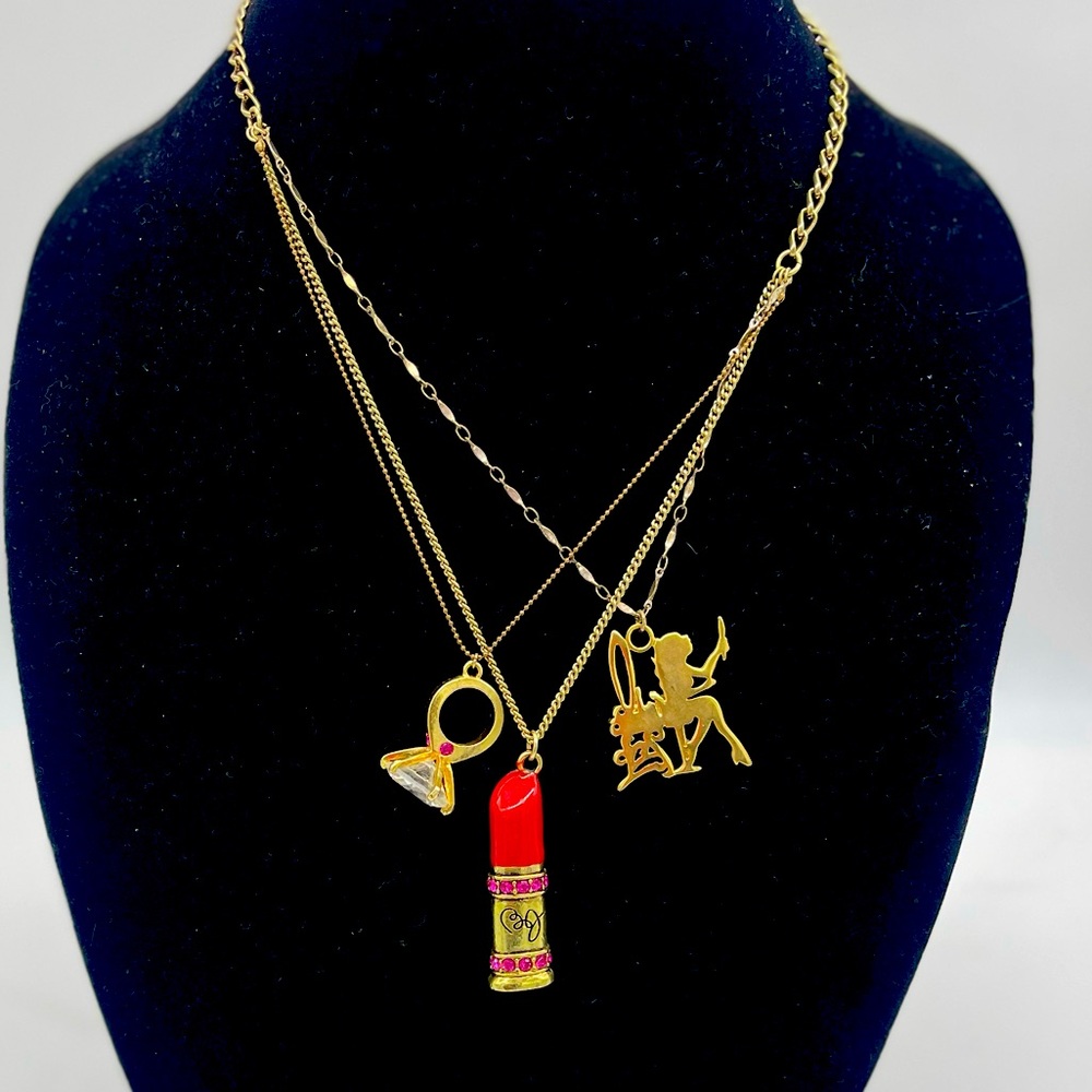 Rare Betsy Johnson lipstick necklace